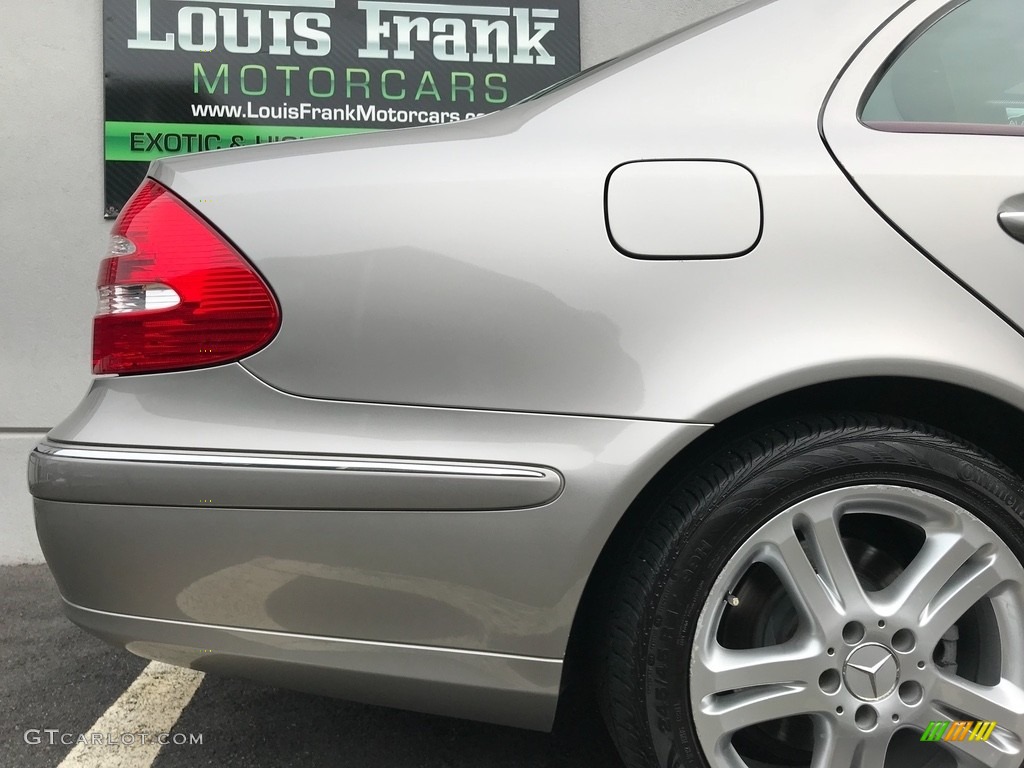 2005 E 500 4Matic Sedan - Pewter Metallic / Charcoal photo #37