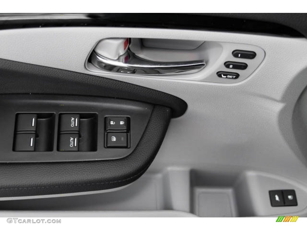 2019 Pilot Touring - Obsidian Blue Pearl / Gray photo #39