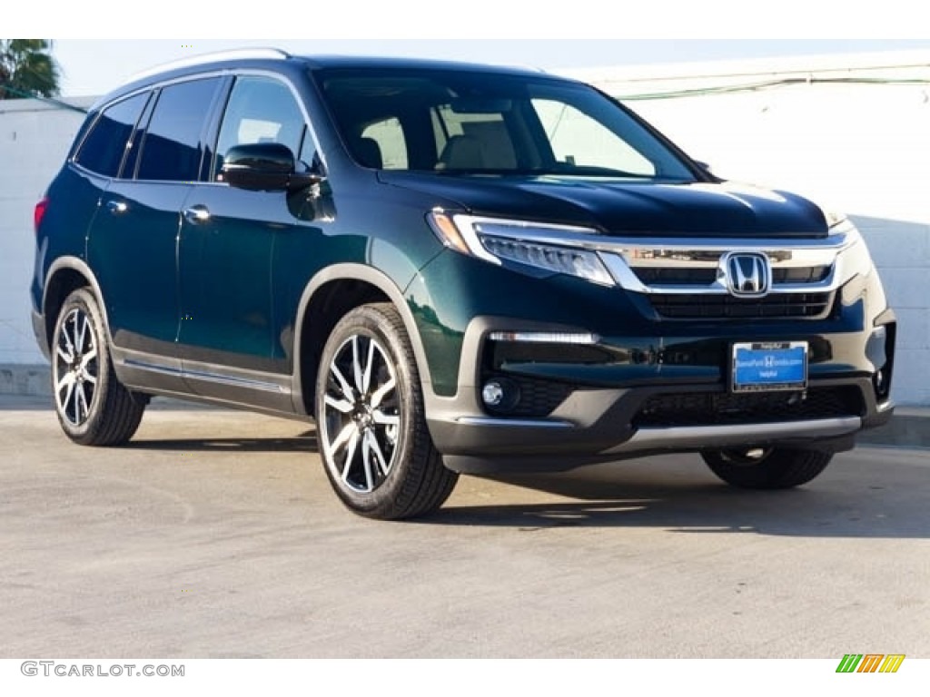 Black Forest Metallic 2019 Honda Pilot Touring Exterior Photo #129297333