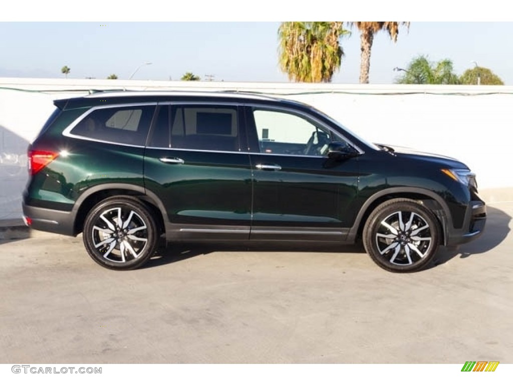 Black Forest Metallic 2019 Honda Pilot Touring Exterior Photo #129297519