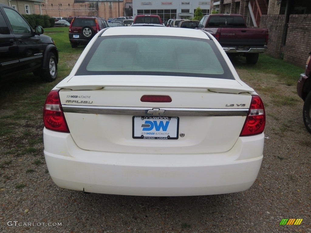 2005 Malibu LS V6 Sedan - White / Gray photo #5