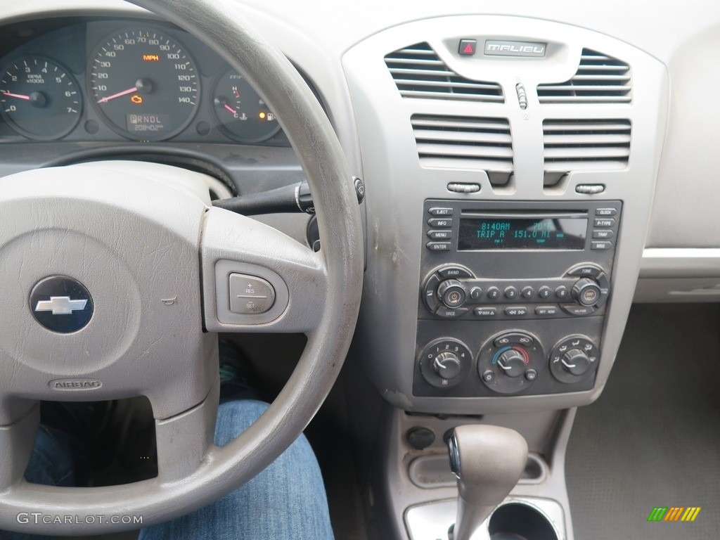 2005 Malibu LS V6 Sedan - White / Gray photo #11