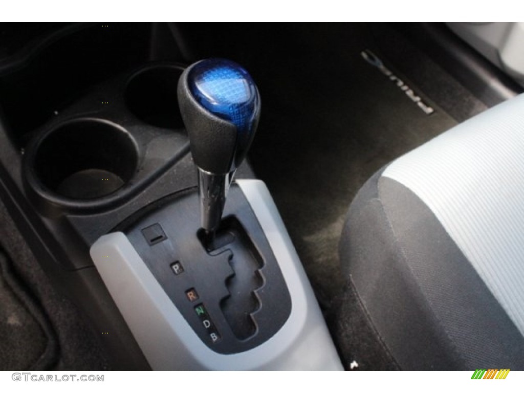 2013 Prius c Hybrid Two - Blue Streak Metallic / Light Blue Gray/Black photo #16