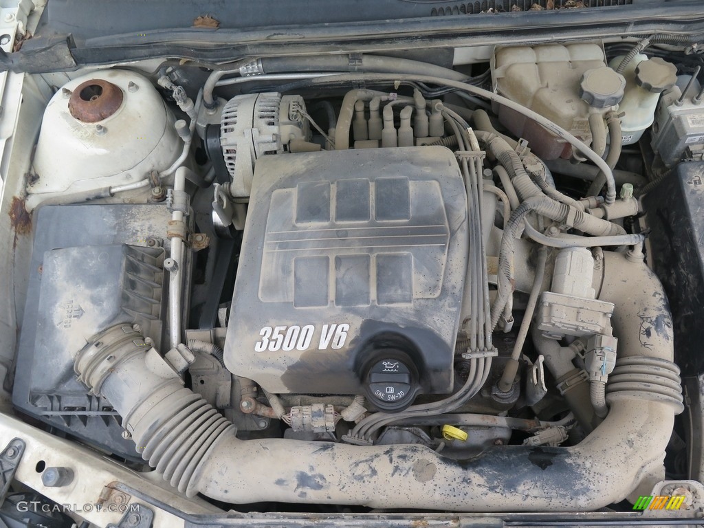 2005 Malibu LS V6 Sedan - White / Gray photo #23