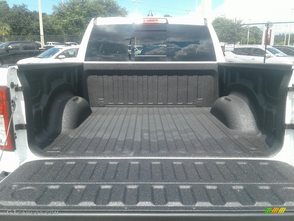 2019 1500 Tradesman Crew Cab - Bright White / Black photo #19