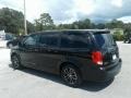 Black Onyx Crystal Pearl - Grand Caravan SE Plus Photo No. 3