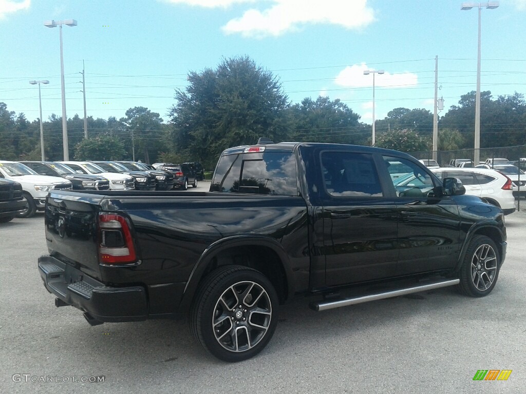 2019 1500 Laramie Crew Cab - Diamond Black Crystal Pearl / Black photo #5