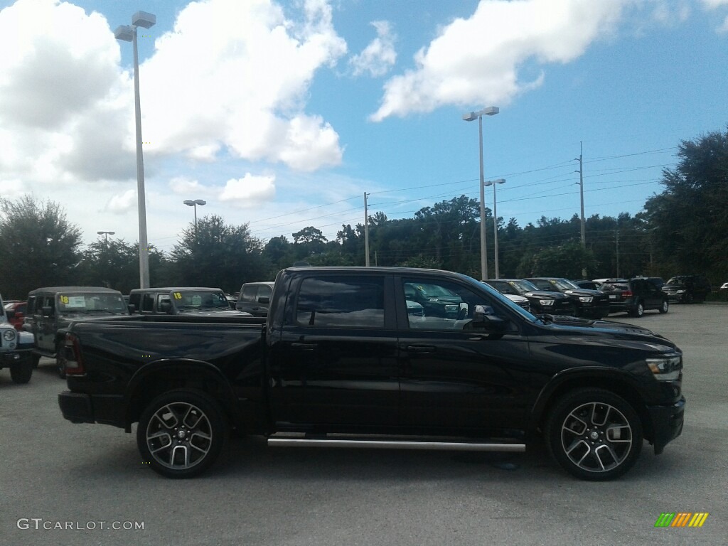 2019 1500 Laramie Crew Cab - Diamond Black Crystal Pearl / Black photo #6