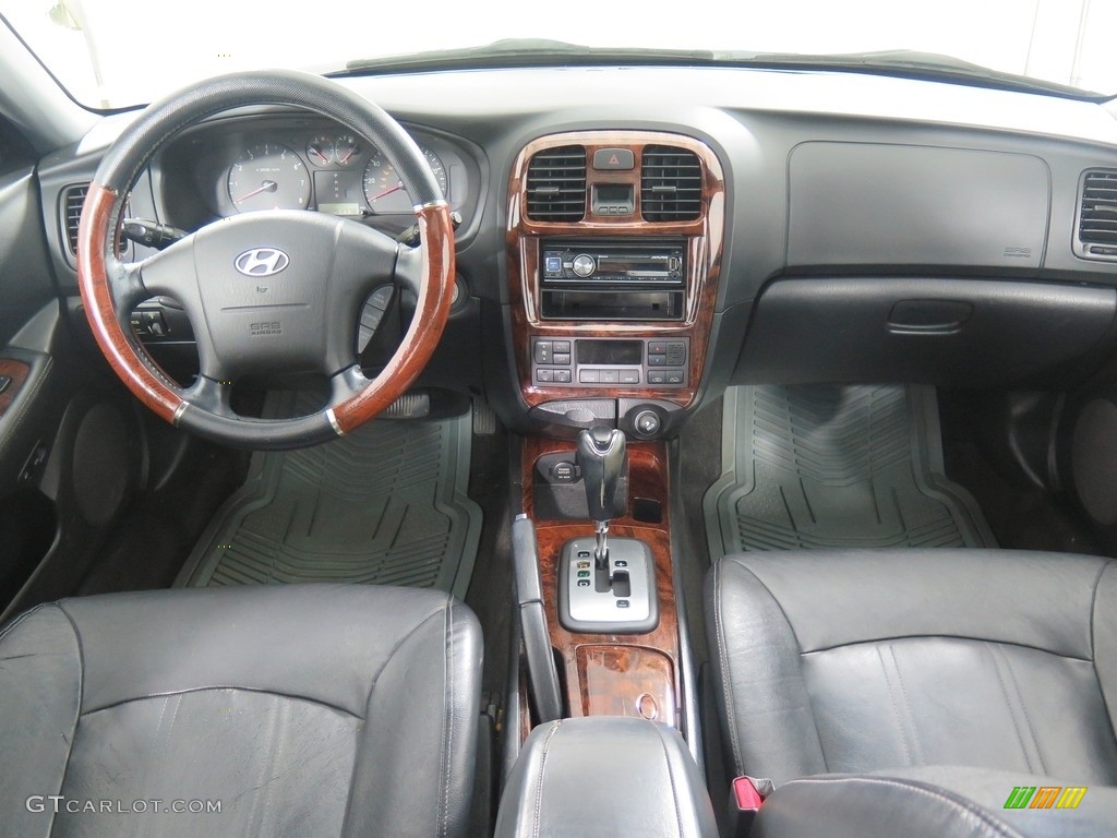 2003 Sonata LX V6 - Ebony Black / Black photo #11