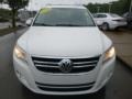 Candy White - Tiguan SE 4Motion Photo No. 4