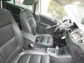 Candy White - Tiguan SE 4Motion Photo No. 11