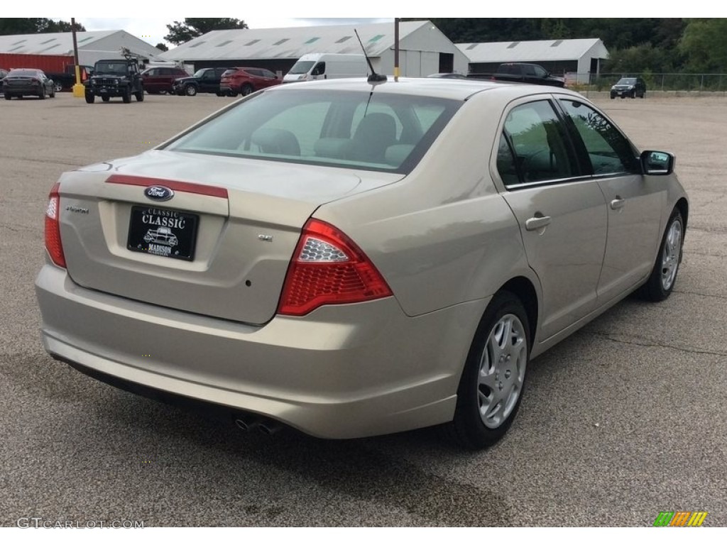 2010 Fusion SE - Smokestone Metallic / Medium Light Stone photo #5