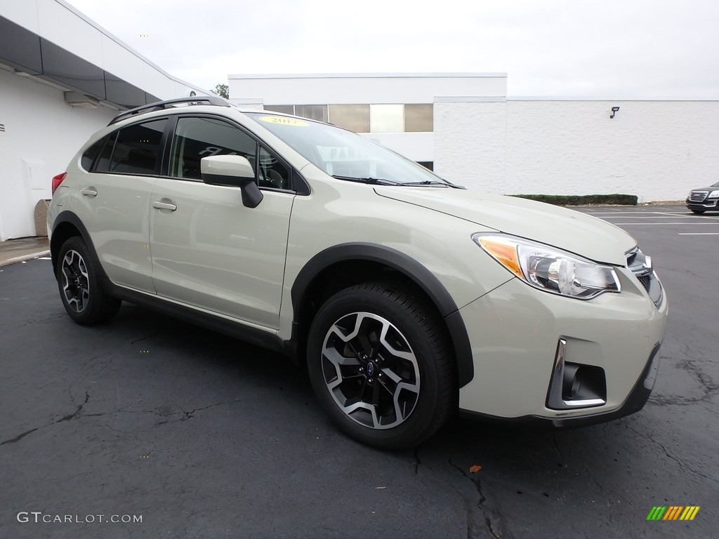 2017 Crosstrek 2.0i Premium - Desert Khaki / Black photo #4