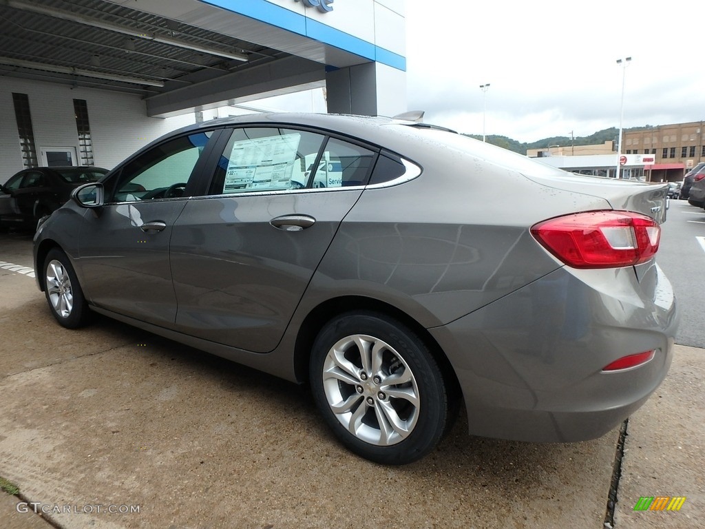 2019 Cruze LT - Pepperdust Metallic / Black photo #4