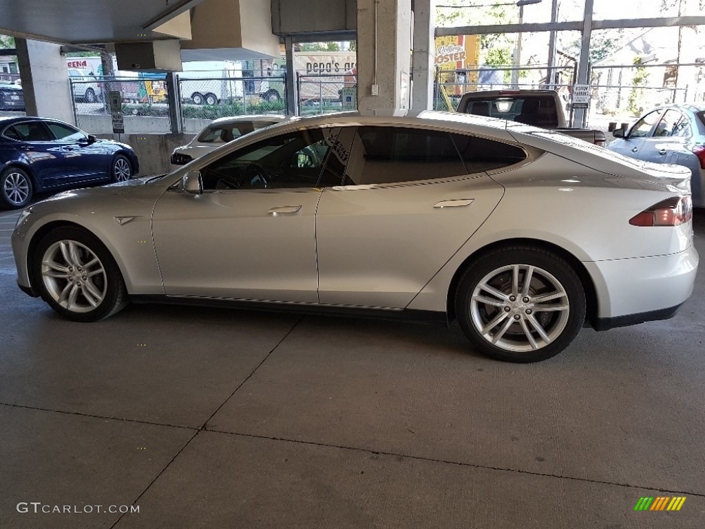 Silver Metallic 2014 Tesla Model S 60 Exterior Photo #129328754