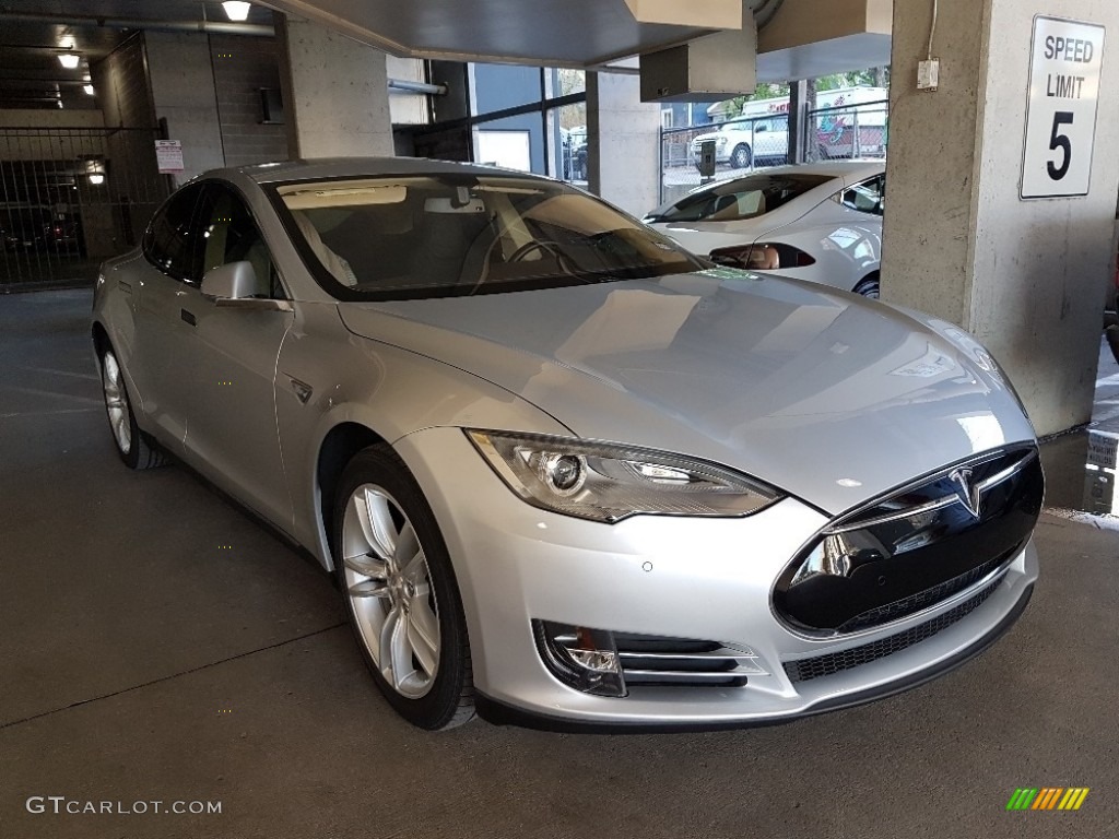 Silver Metallic 2014 Tesla Model S 60 Exterior Photo #129328808