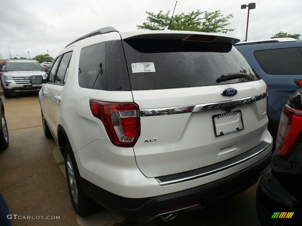 2018 Explorer XLT 4WD - White Platinum / Ebony Black photo #3