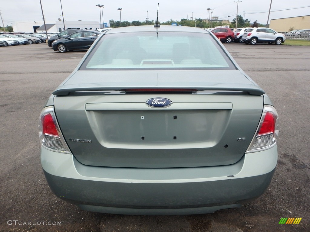 2008 Fusion SE - Moss Green Metallic / Medium Light Stone photo #3