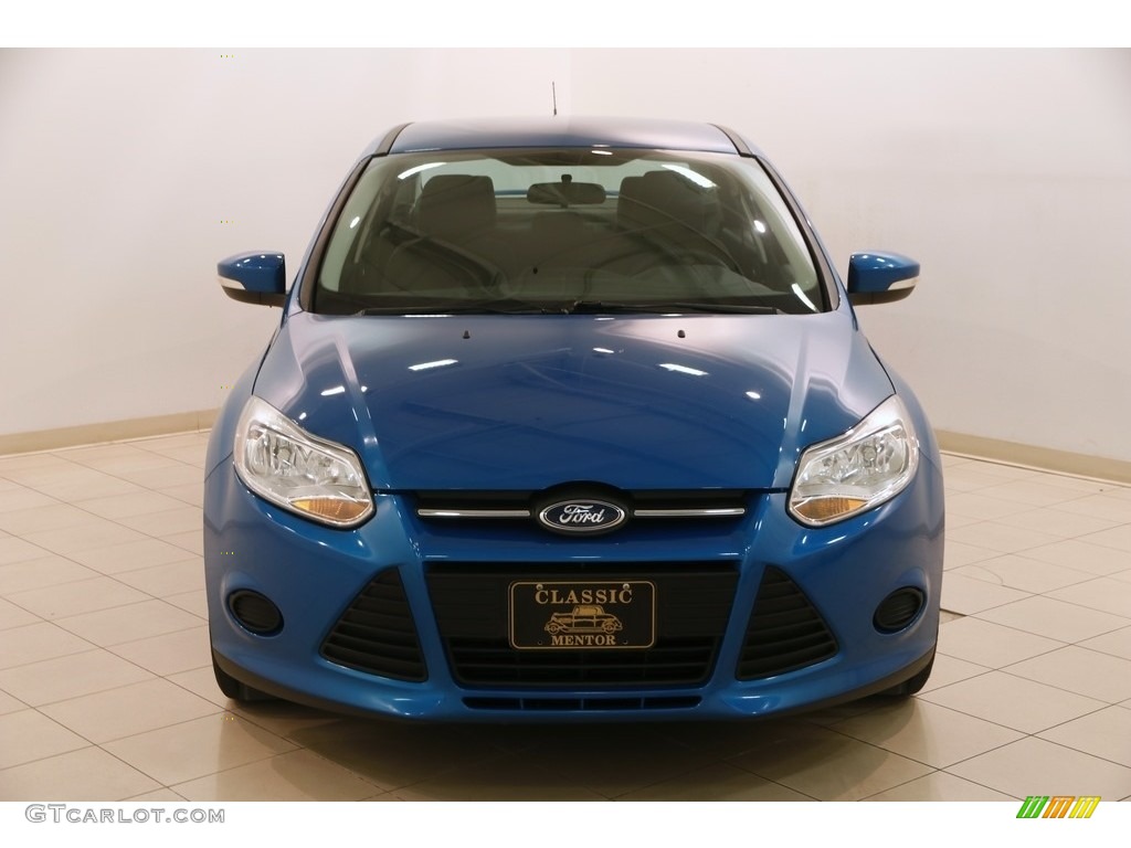 2014 Focus SE Sedan - Blue Candy / Charcoal Black photo #2