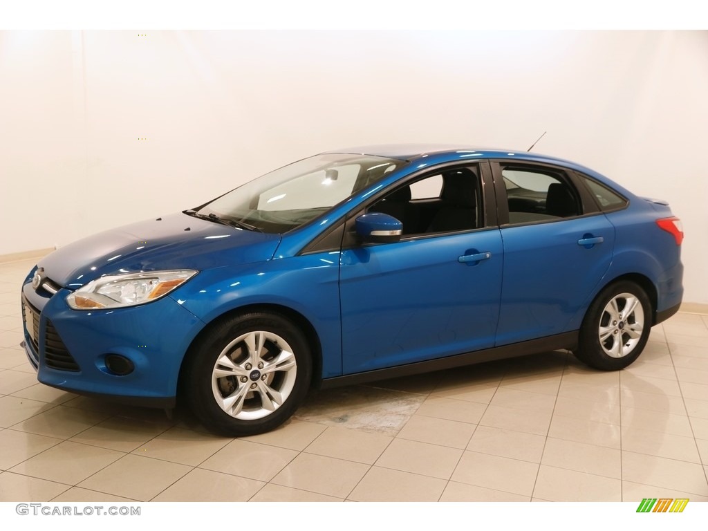 2014 Focus SE Sedan - Blue Candy / Charcoal Black photo #3
