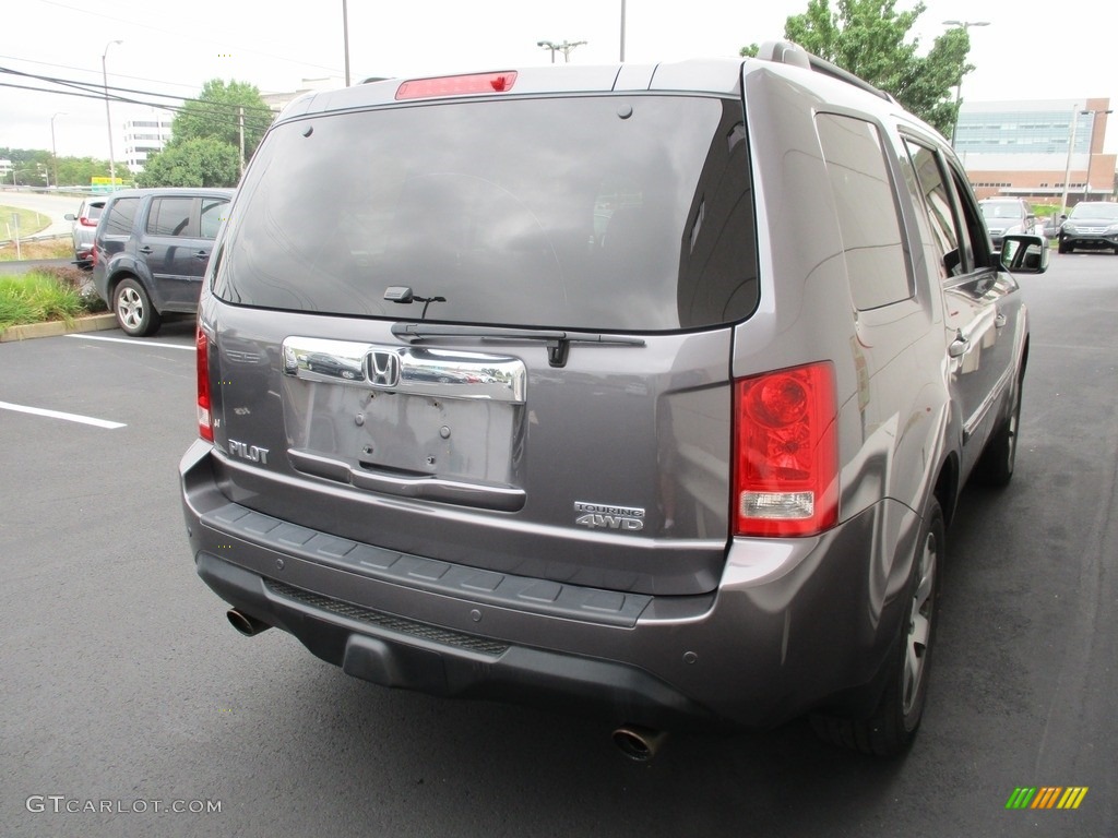 2015 Pilot Touring 4WD - Modern Steel Metallic / Black photo #5