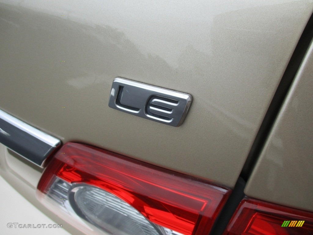 2013 Corolla LE - Sandy Beach Metallic / Bisque photo #6