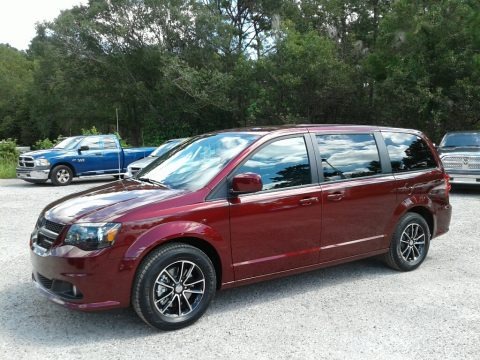 2019 Dodge Grand Caravan SXT Data, Info and Specs