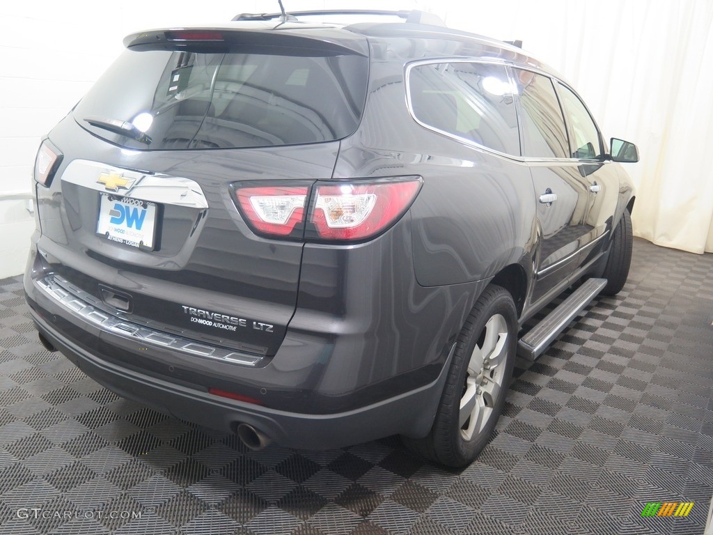 2014 Traverse LTZ AWD - Cyber Grey Metallic / Dark Titanium/Light Titanium photo #11