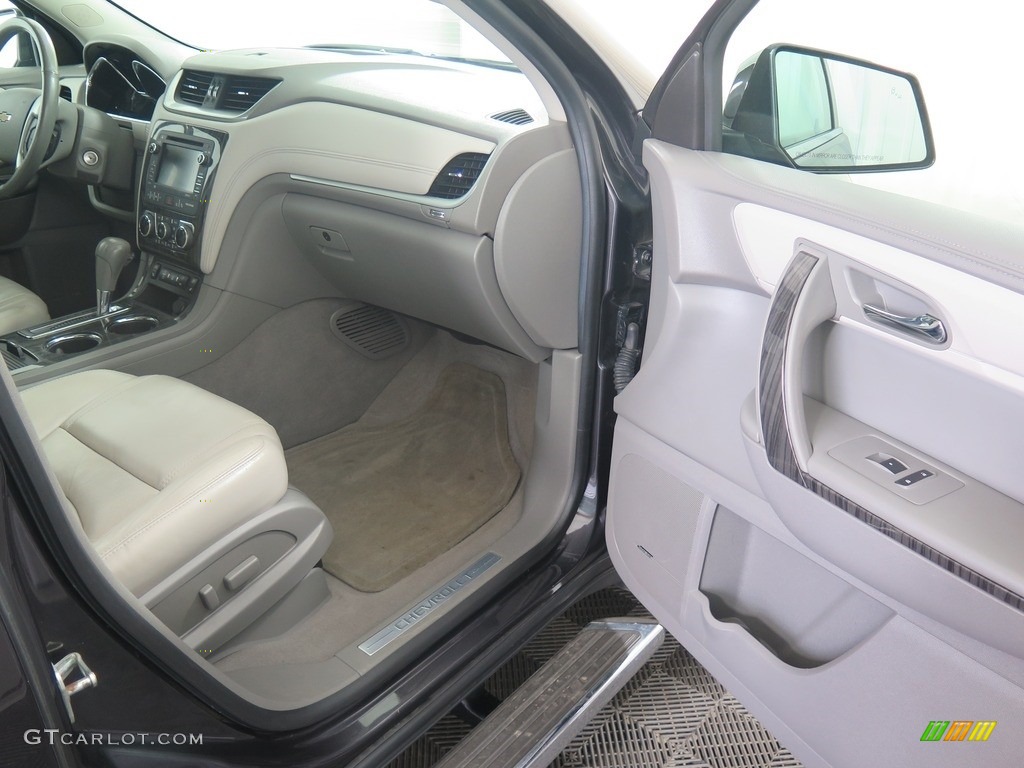2014 Traverse LTZ AWD - Cyber Grey Metallic / Dark Titanium/Light Titanium photo #33