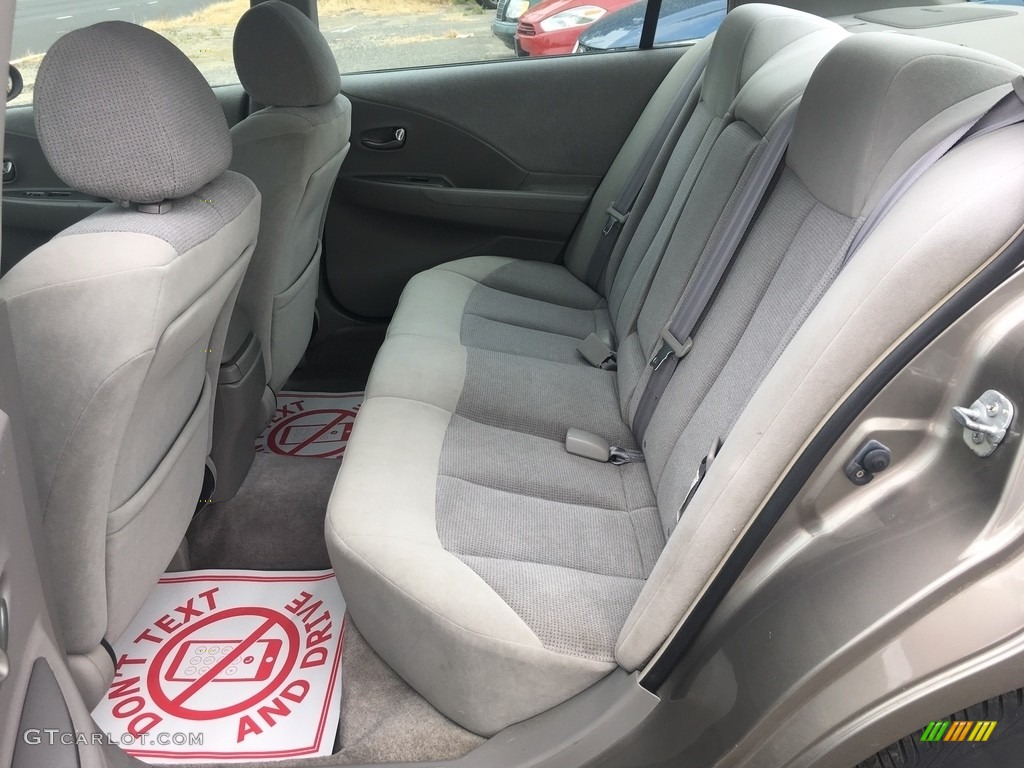 2002 Altima 2.5 S - Velvet Beige / Charcoal Black photo #11
