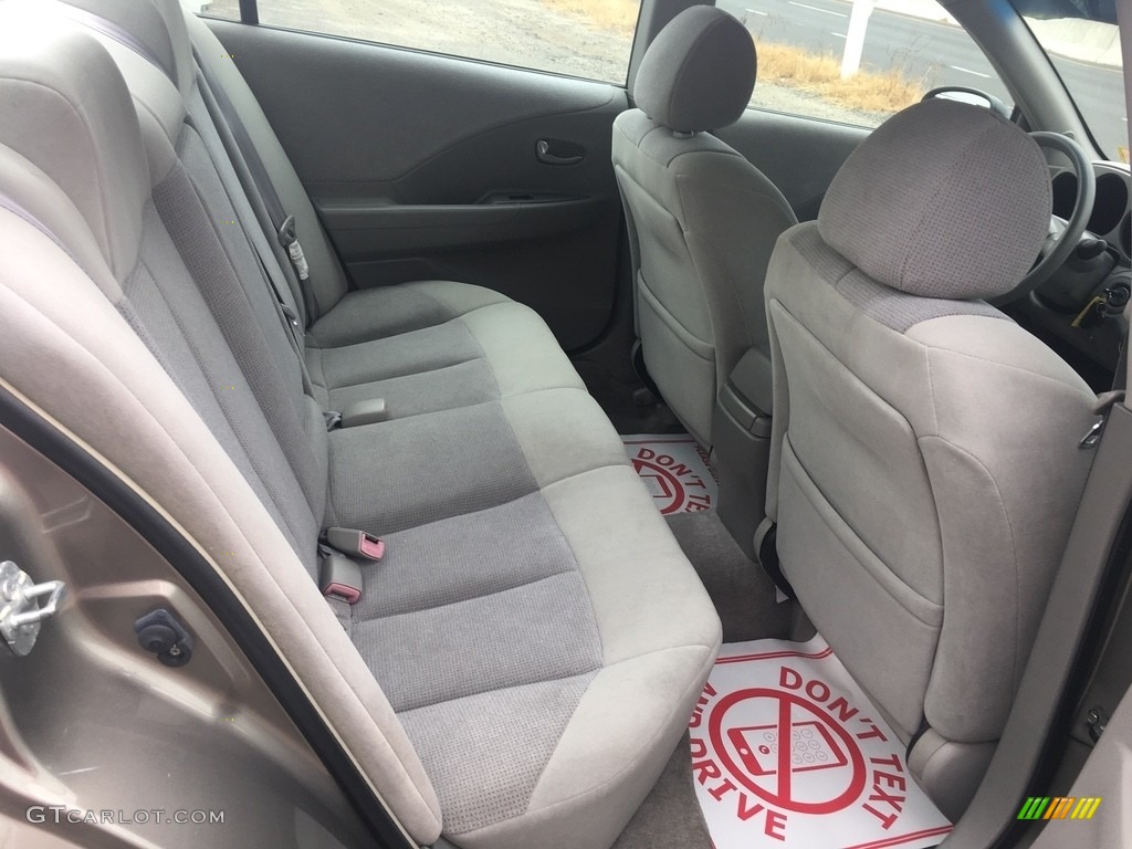2002 Altima 2.5 S - Velvet Beige / Charcoal Black photo #12