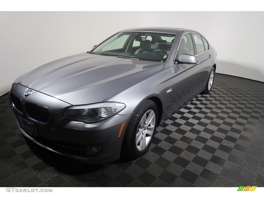 2013 5 Series 528i xDrive Sedan - Space Gray Metallic / Everest Gray photo #8