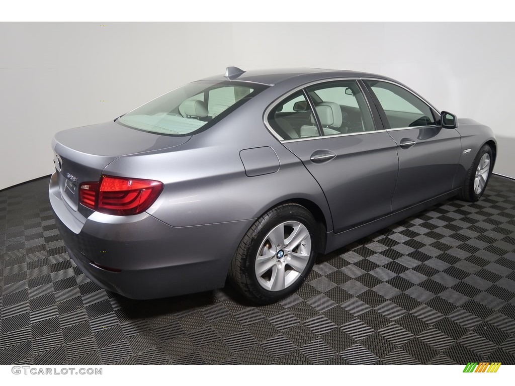 2013 5 Series 528i xDrive Sedan - Space Gray Metallic / Everest Gray photo #14