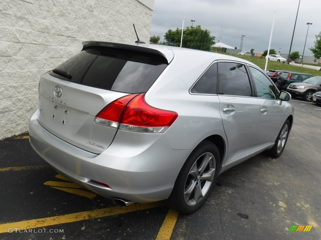 2012 Venza LE AWD - Classic Silver Metallic / Light Gray photo #7