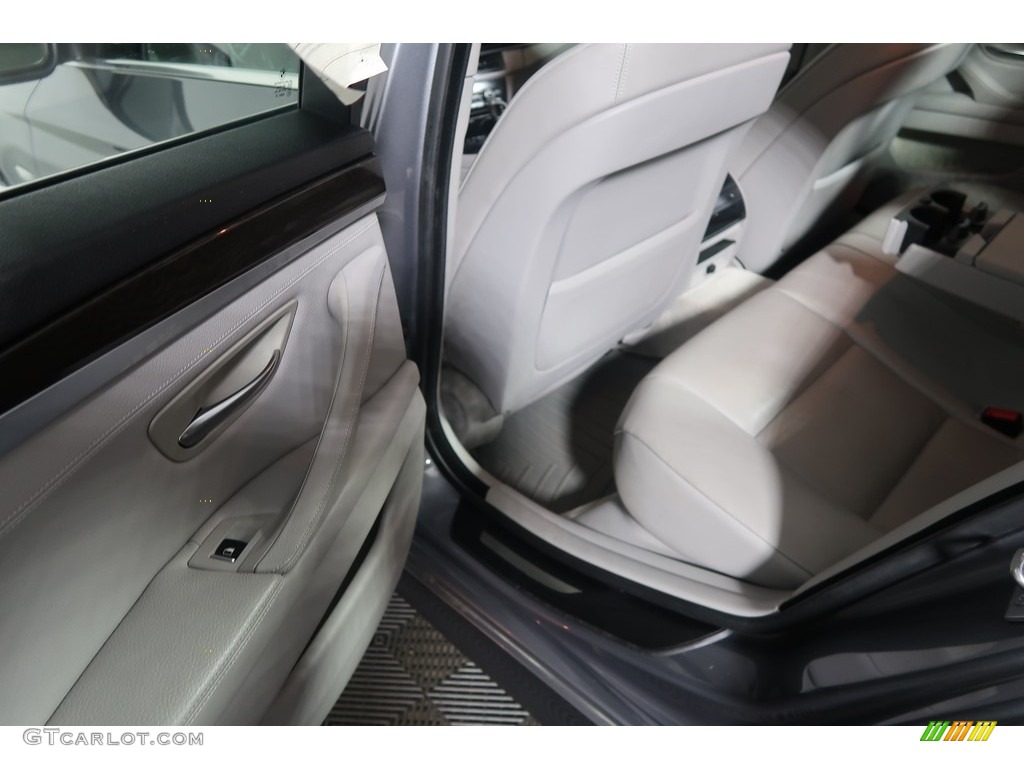 2013 5 Series 528i xDrive Sedan - Space Gray Metallic / Everest Gray photo #34