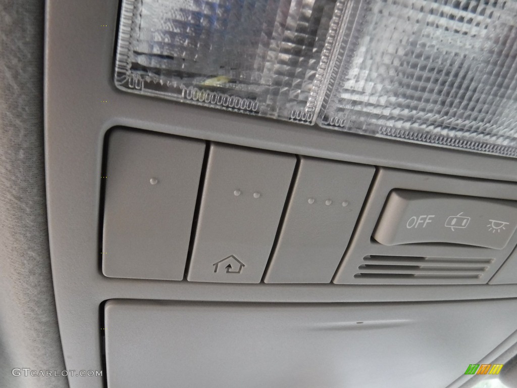 2012 Venza LE AWD - Classic Silver Metallic / Light Gray photo #19