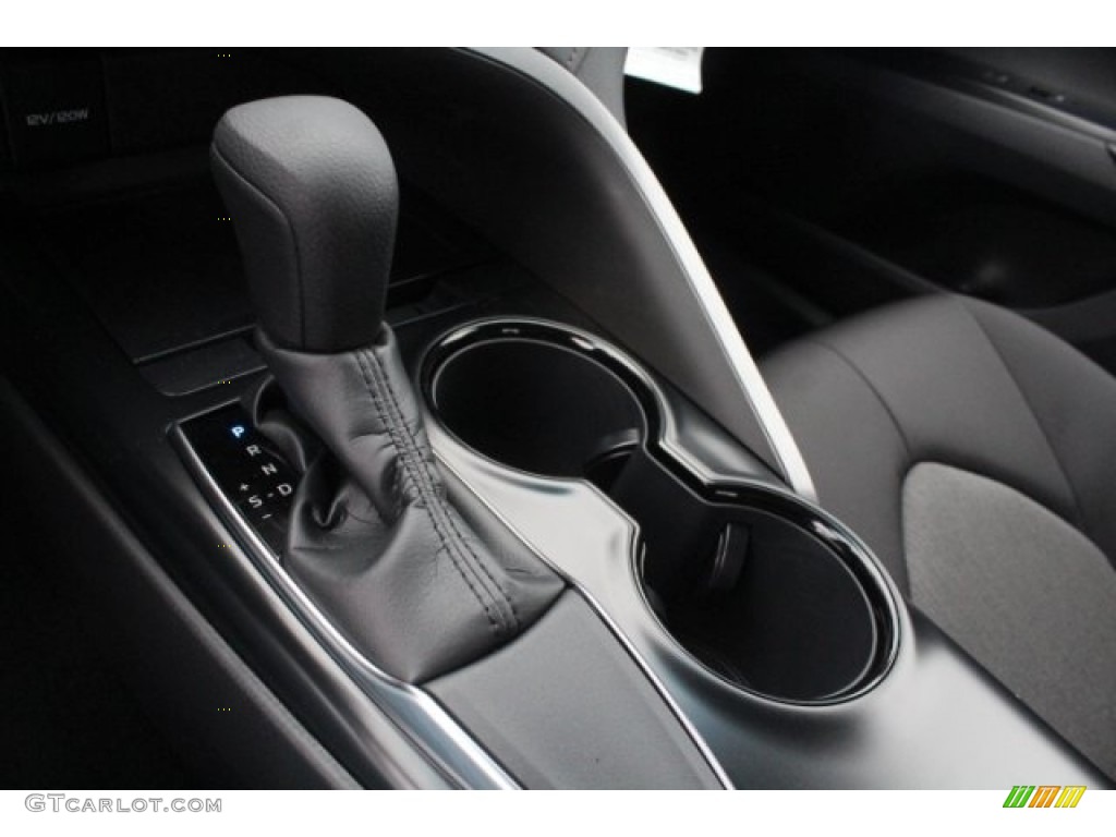 2018 Camry LE - Blue Crush Metallic / Black photo #17