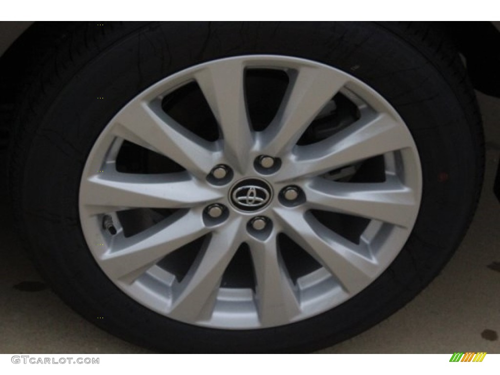 2018 Camry LE - Predawn Gray Mica / Ash photo #5