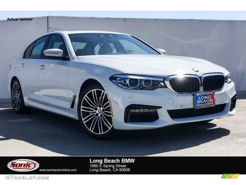 2019 5 Series 540i Sedan - Alpine White / Black photo #1