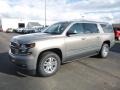 Pepperdust Metallic 2019 Chevrolet Suburban LT 4WD