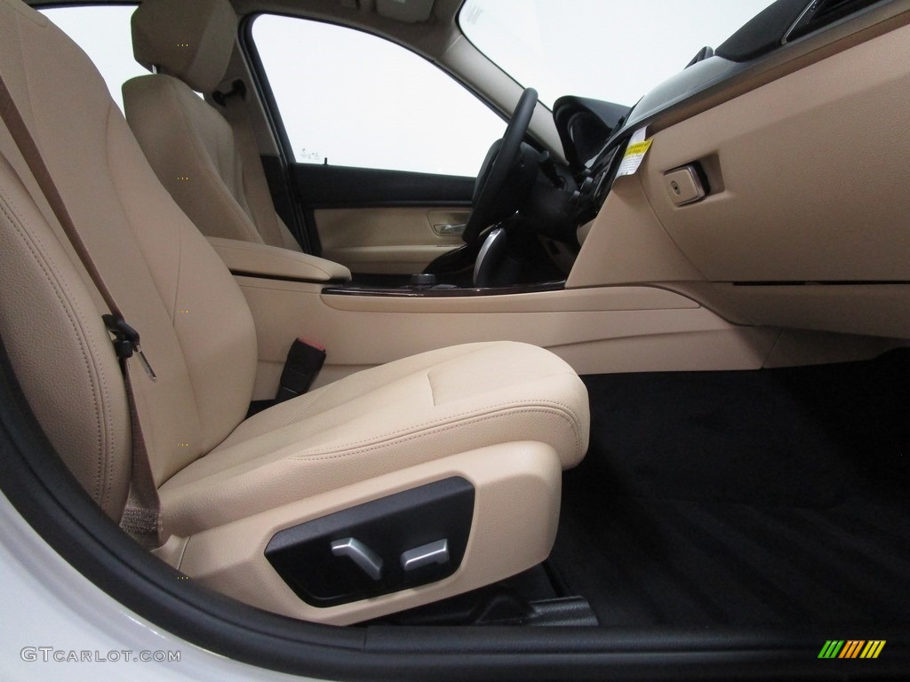 2018 3 Series 320i xDrive Sedan - Alpine White / Venetian Beige photo #18