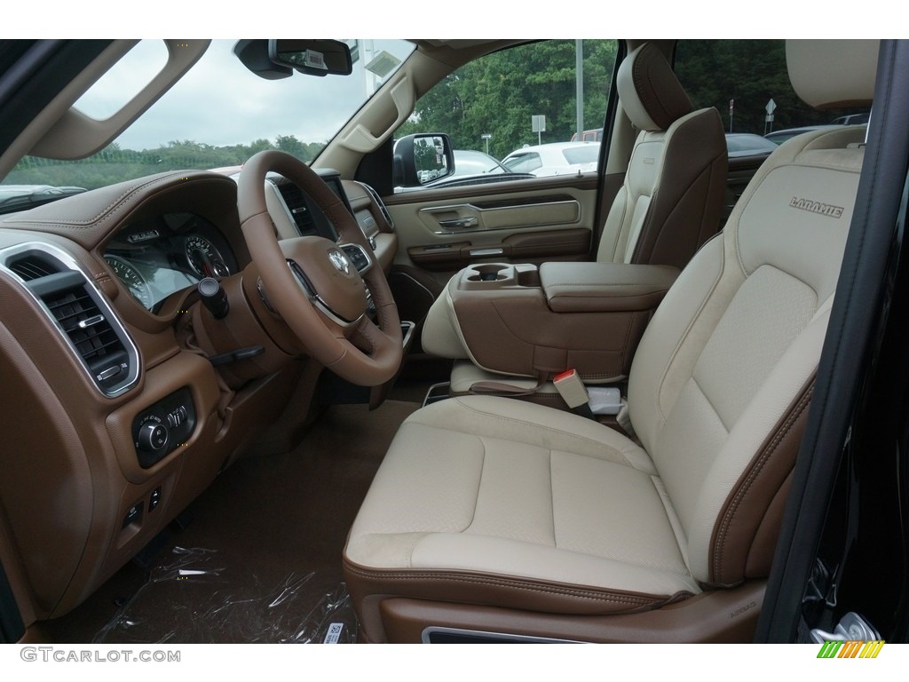 2019 1500 Laramie Crew Cab 4x4 - Rugged Brown Pearl / Mountain Brown/Light Frost Beige photo #4