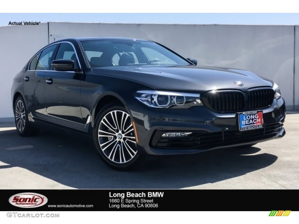 2018 5 Series 530e iPerfomance Sedan - Dark Graphite Metallic / Black photo #1