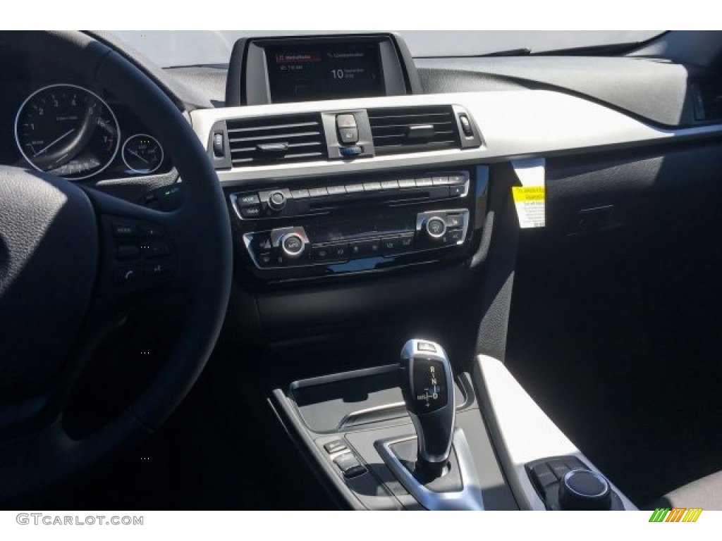 2018 3 Series 320i Sedan - Jet Black / Black photo #6