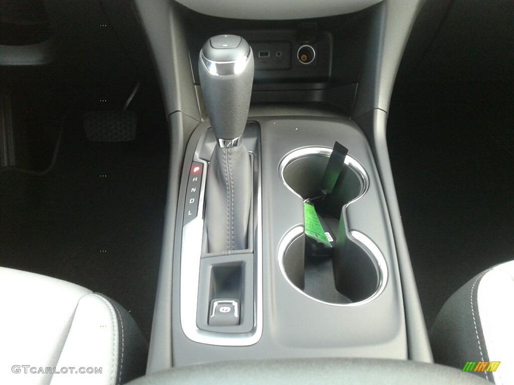 2019 Equinox LS - Summit White / Medium Ash Gray photo #16