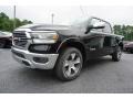 2019 Diamond Black Crystal Pearl Ram 1500 Laramie Crew Cab 4x4  photo #3