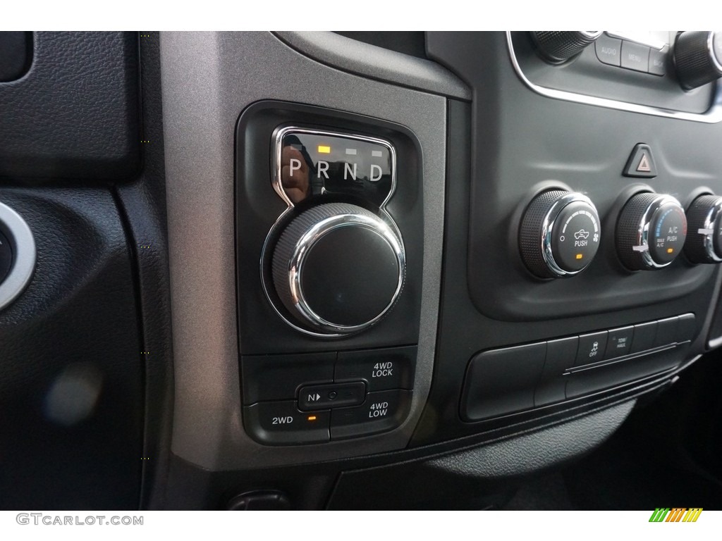2019 1500 Classic Tradesman Quad Cab 4x4 - Bright White / Black/Diesel Gray photo #7