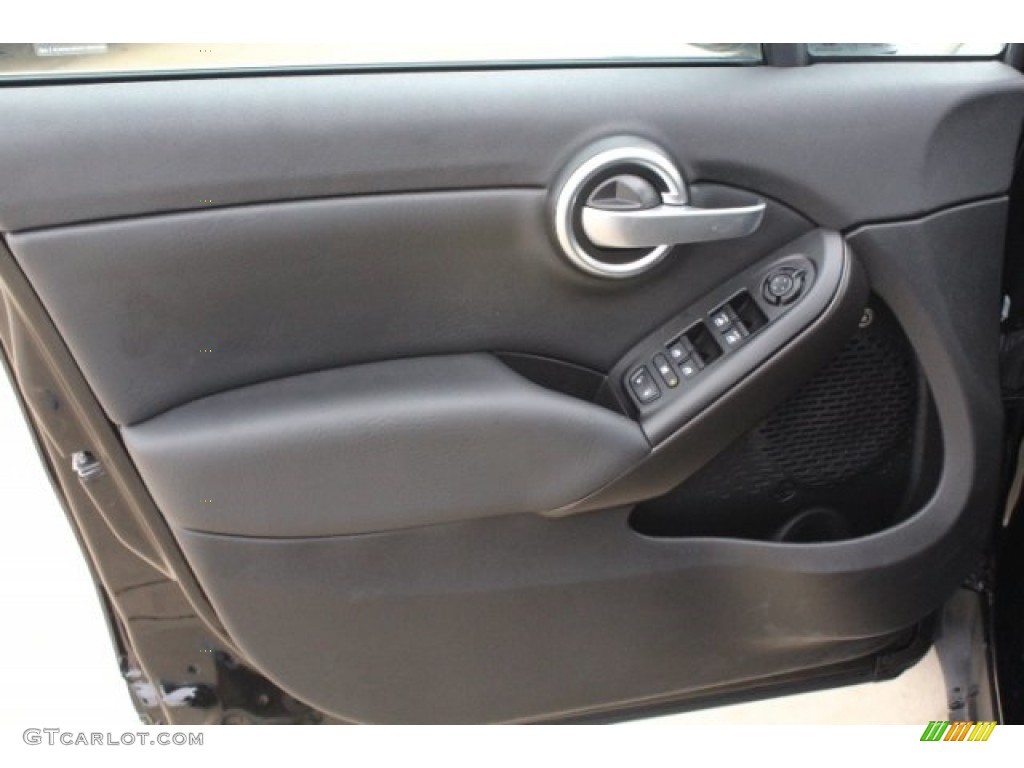 2017 Fiat 500X Urbana Edition Nero (Black) Door Panel Photo #129367568