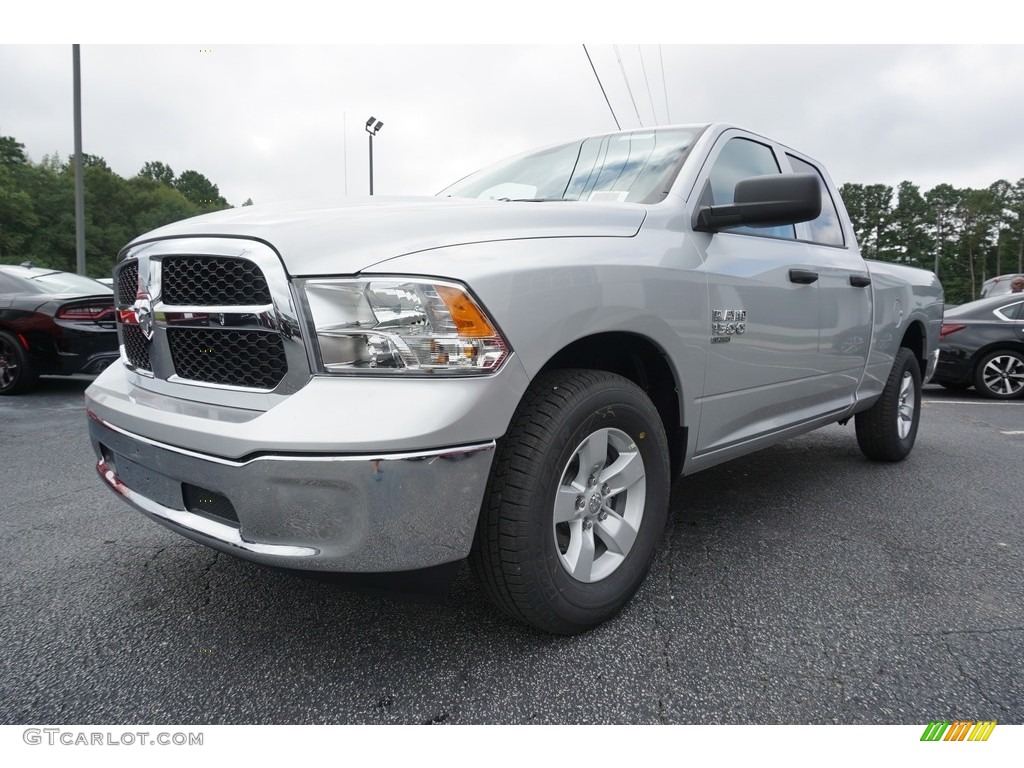 Bright Silver Metallic 2019 Ram 1500 Classic Tradesman Quad Cab Exterior Photo #129367640
