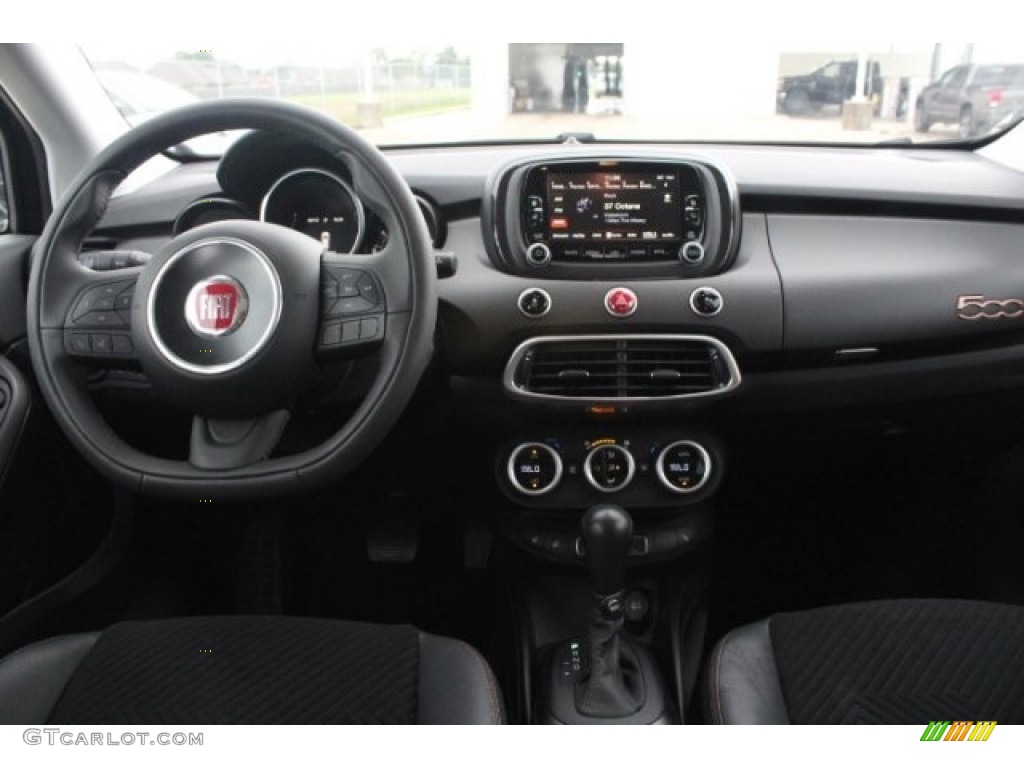 2017 Fiat 500X Urbana Edition Nero (Black) Dashboard Photo #129367883